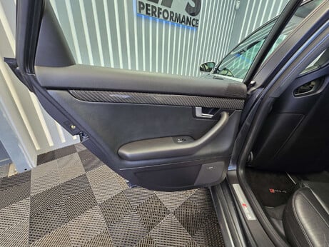 Audi RS4 4.2 Estate 5dr Petrol Manual quattro (326 g/km, 415 bhp) 20
