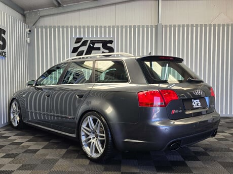 Audi RS4 4.2 Estate 5dr Petrol Manual quattro (326 g/km, 415 bhp) 30