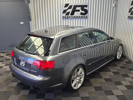 Audi RS4 4.2 Estate 5dr Petrol Manual quattro (326 g/km, 415 bhp) 42