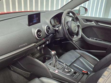 Audi RS3 2.5 TFSI Sportback 5dr Petrol S Tronic quattro Euro 6 (s/s) (Nav) (367 ps) 8
