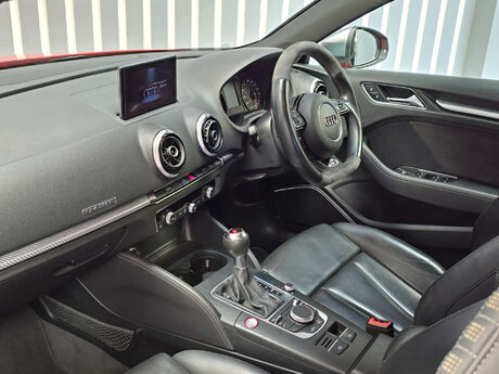 Audi RS3 2.5 TFSI Sportback 5dr Petrol S Tronic quattro Euro 6 (s/s) (Nav) (367 ps) 21