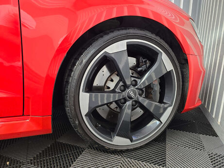 Audi RS3 2.5 TFSI Sportback 5dr Petrol S Tronic quattro Euro 6 (s/s) (Nav) (367 ps) 24