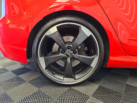 Audi RS3 2.5 TFSI Sportback 5dr Petrol S Tronic quattro Euro 6 (s/s) (Nav) (367 ps) 29