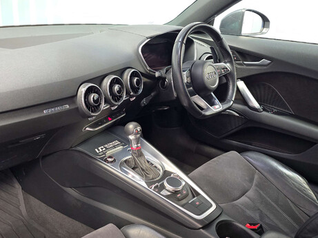 Audi TT 2.0 TFSI S line Coupe 3dr Petrol S Tronic quattro Euro 6 (s/s) (230 ps) 19