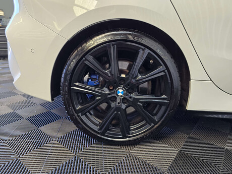 BMW 1 Series 2.0 M135i Hatchback 5dr Petrol Auto xDrive Euro 6 (s/s) (306 ps) 36