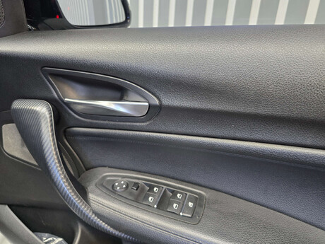BMW 1 Series 3.0 M140I Shadow Edition Auto 5dr 25
