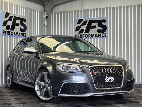 Audi RS3 2.5 TFSI Sportback 5dr Petrol S Tronic quattro Euro 5 (340 ps) 1