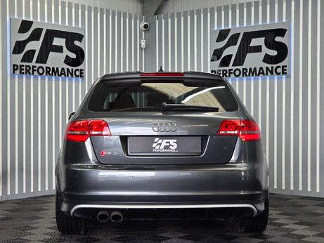 Audi RS3 2.5 TFSI Sportback 5dr Petrol S Tronic quattro Euro 5 (340 ps) 1