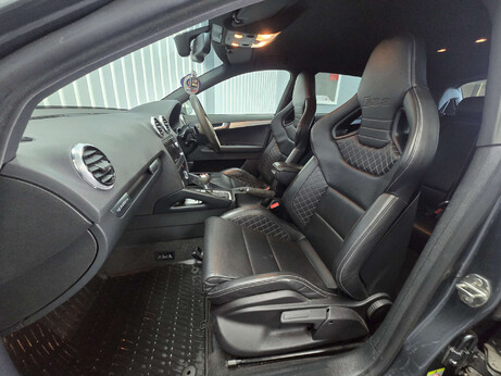 Audi RS3 2.5 TFSI Sportback 5dr Petrol S Tronic quattro Euro 5 (340 ps) 5