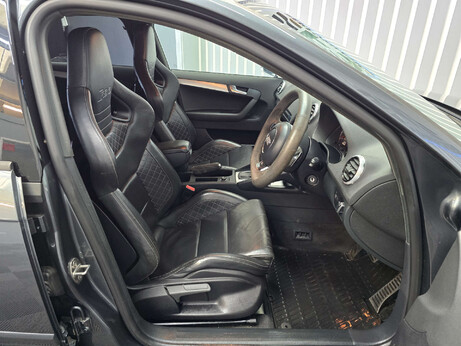 Audi RS3 2.5 TFSI Sportback 5dr Petrol S Tronic quattro Euro 5 (340 ps) 18