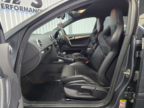Audi RS3 2.5 TFSI Sportback 5dr Petrol S Tronic quattro Euro 5 (340 ps) 30