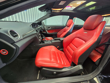 Mercedes-Benz C Class 6.3 C63 V8 AMG Edition 125 Coupe 2dr Petrol SpdS MCT Euro 5 (457 ps) 5
