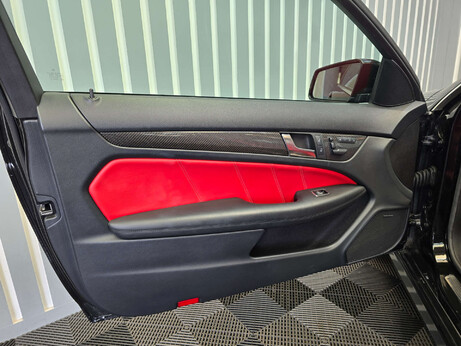 Mercedes-Benz C Class 6.3 C63 V8 AMG Edition 125 Coupe 2dr Petrol SpdS MCT Euro 5 (457 ps) 35
