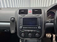 Volkswagen Golf 3.2 V6 R32 Hatchback 3dr Petrol DSG 4Motion (233 g/km, 247 bhp) 10