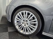 Volkswagen Golf 3.2 V6 R32 Hatchback 3dr Petrol DSG 4Motion (233 g/km, 247 bhp) 21