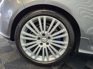 Volkswagen Golf 3.2 V6 R32 Hatchback 3dr Petrol DSG 4Motion (233 g/km, 247 bhp) 22