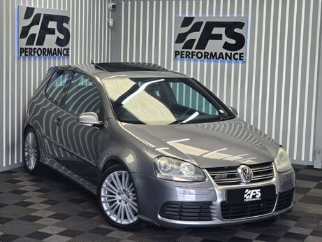 Volkswagen Golf 3.2 V6 R32 Hatchback 3dr Petrol DSG 4Motion (233 g/km, 247 bhp) 34