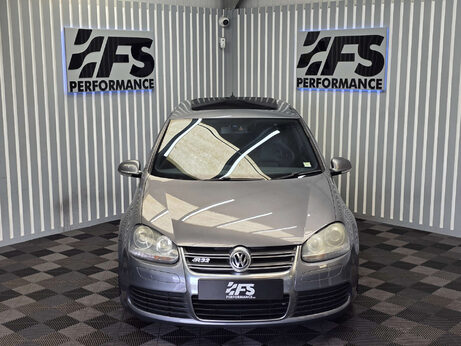 Volkswagen Golf 3.2 V6 R32 Hatchback 3dr Petrol DSG 4Motion (233 g/km, 247 bhp) 8