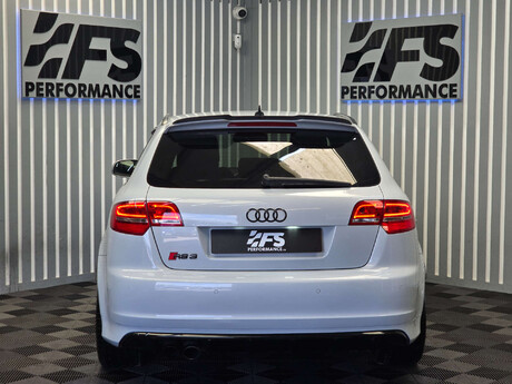 Audi RS3 2.5 TFSI Sportback 5dr Petrol S Tronic quattro Euro 5 (340 ps) 5