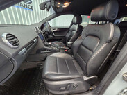 Audi RS3 2.5 TFSI Sportback 5dr Petrol S Tronic quattro Euro 5 (340 ps) 9