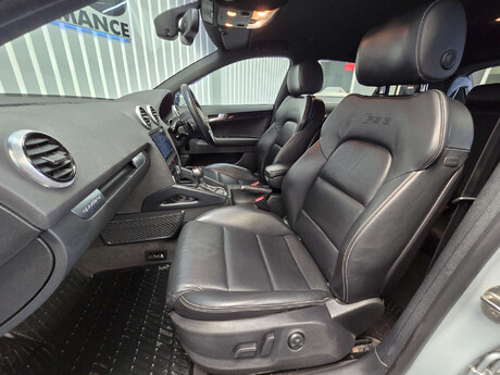Audi RS3 2.5 TFSI Sportback 5dr Petrol S Tronic quattro Euro 5 (340 ps) 9