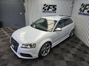 Audi RS3 2.5 TFSI Sportback 5dr Petrol S Tronic quattro Euro 5 (340 ps) 16