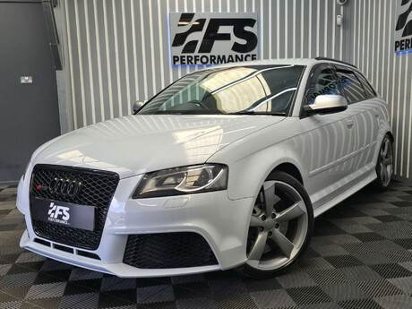 Audi RS3 2.5 TFSI Sportback 5dr Petrol S Tronic quattro Euro 5 (340 ps) 35