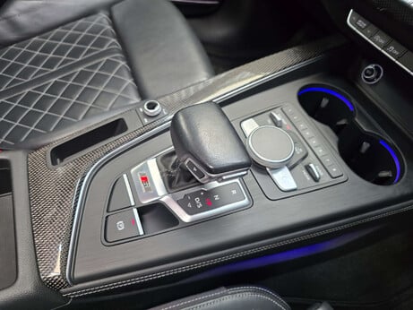 Audi S4 3.0 TFSI V6 Estate 5dr Petrol Tiptronic quattro Euro 6 (s/s) (354 ps) 6