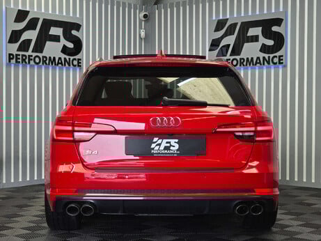 Audi S4 3.0 TFSI V6 Estate 5dr Petrol Tiptronic quattro Euro 6 (s/s) (354 ps) 31