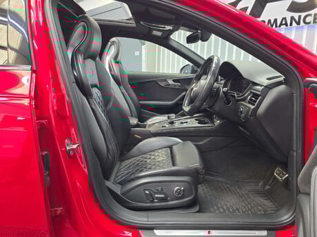 Audi S4 3.0 TFSI V6 Estate 5dr Petrol Tiptronic quattro Euro 6 (s/s) (354 ps) 37