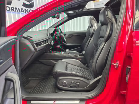 Audi S4 3.0 TFSI V6 Estate 5dr Petrol Tiptronic quattro Euro 6 (s/s) (354 ps) 39