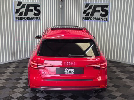 Audi S4 3.0 TFSI V6 Estate 5dr Petrol Tiptronic quattro Euro 6 (s/s) (354 ps) 44