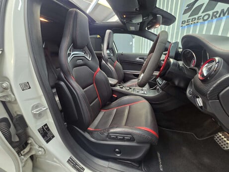 Mercedes-Benz A Class 2.0 A45 AMG Hatchback 5dr Petrol SpdS DCT 4MATIC Euro 6 (s/s) (360 ps) 3