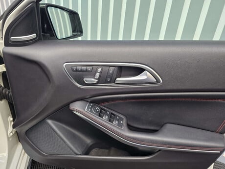 Mercedes-Benz A Class 2.0 A45 AMG Hatchback 5dr Petrol SpdS DCT 4MATIC Euro 6 (s/s) (360 ps) 26