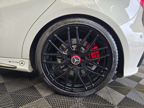 Mercedes-Benz A Class 2.0 A45 AMG Hatchback 5dr Petrol SpdS DCT 4MATIC Euro 6 (s/s) (360 ps) 26