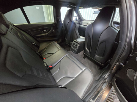 BMW M3 3.0 BiTurbo Saloon 4dr Petrol DCT Euro 6 (s/s) (431 ps) 17