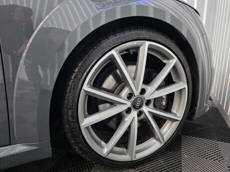 Audi TT 2.0 TFSI Black Edition Coupe 3dr Petrol S Tronic quattro Euro 6 (s/s) (310 18