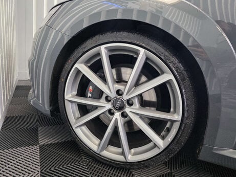 Audi TT 2.0 TFSI Black Edition Coupe 3dr Petrol S Tronic quattro Euro 6 (s/s) (310 20