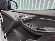 Ford Focus 2.3T EcoBoost RS Hatchback 5dr Petrol Manual AWD Euro 6 (s/s) (350 ps) 13