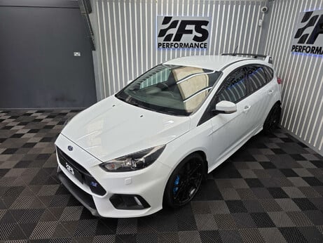 Ford Focus 2.3T EcoBoost RS Hatchback 5dr Petrol Manual AWD Euro 6 (s/s) (350 ps) 12