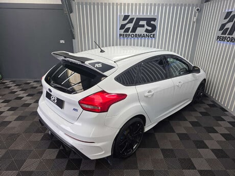 Ford Focus 2.3T EcoBoost RS Hatchback 5dr Petrol Manual AWD Euro 6 (s/s) (350 ps) 19