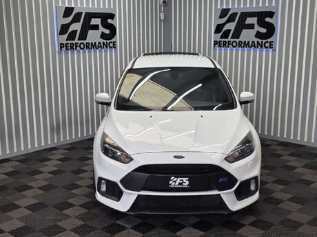 Ford Focus 2.3T EcoBoost RS Hatchback 5dr Petrol Manual AWD Euro 6 (s/s) (350 ps) 35