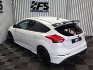 Ford Focus 2.3T EcoBoost RS Hatchback 5dr Petrol Manual AWD Euro 6 (s/s) (350 ps) 37