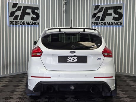 Ford Focus 2.3T EcoBoost RS Hatchback 5dr Petrol Manual AWD Euro 6 (s/s) (350 ps) 46