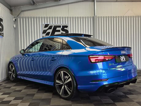 Audi RS3 2.5 TFSI Saloon 4dr Petrol S Tronic quattro Euro 6 (s/s) (400 ps) 4
