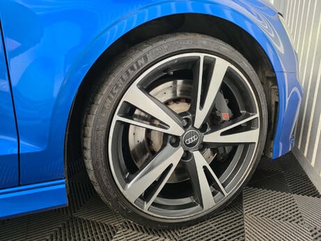 Audi RS3 2.5 TFSI Saloon 4dr Petrol S Tronic quattro Euro 6 (s/s) (400 ps) 23