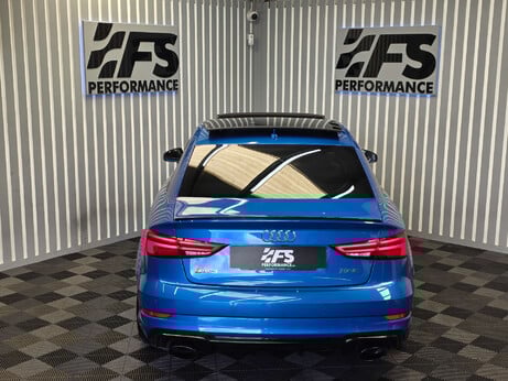 Audi RS3 2.5 TFSI Saloon 4dr Petrol S Tronic quattro Euro 6 (s/s) (400 ps) 37