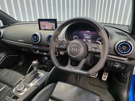 Audi RS3 2.5 TFSI Saloon 4dr Petrol S Tronic quattro Euro 6 (s/s) (400 ps) 44