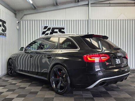 Audi RS4 4.2 FSI V8 Limited Edition Estate 5dr Petrol S Tronic quattro Euro 5 (450 p 4