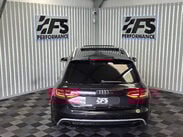 Audi RS4 4.2 FSI V8 Limited Edition Estate 5dr Petrol S Tronic quattro Euro 5 (450 p 37